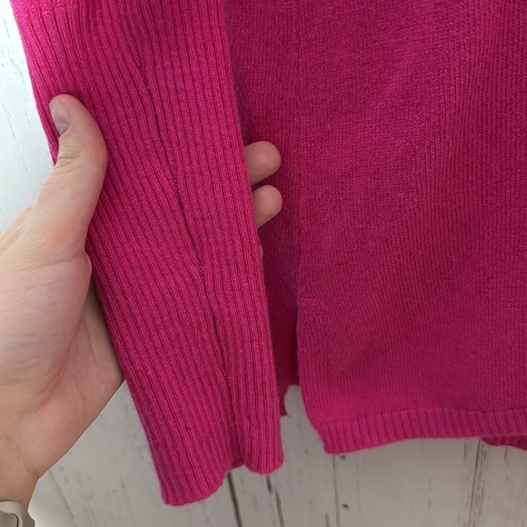 Vineyard Vines Raspberry Pink Cowl Neck Wool Cashmere Blend Sweater Size Small - Picture 3 of 4